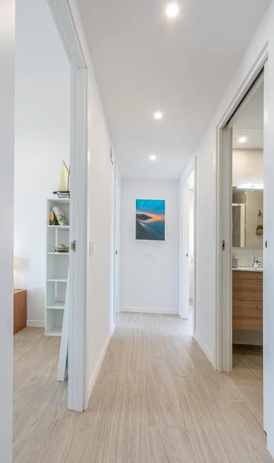 M A R I V E N T Suite With Bathroom And Terrace 50 M2 Roses Espagne