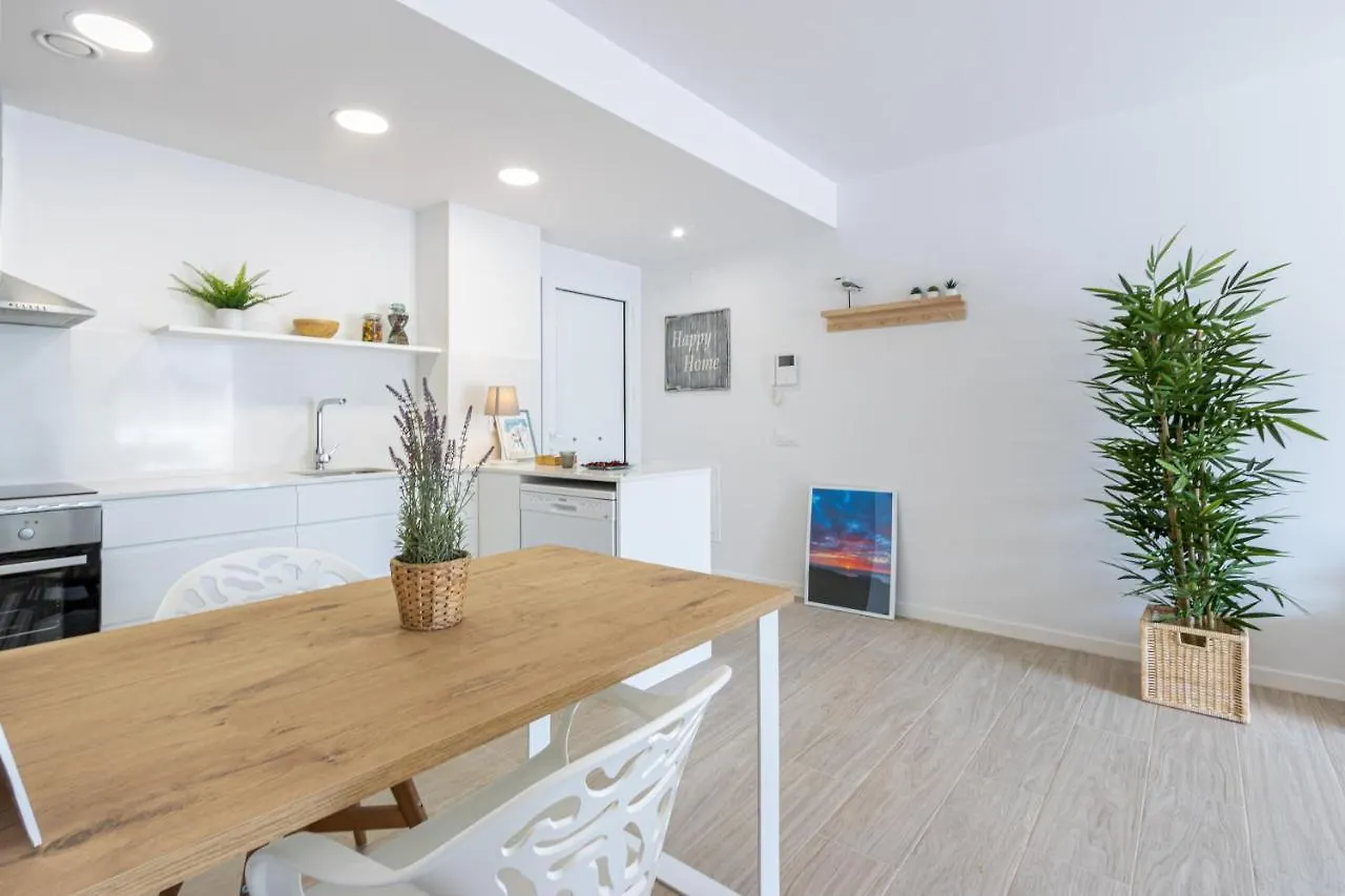 M A R I V E N T Suite With Bathroom And Terrace 50 M2 Roses